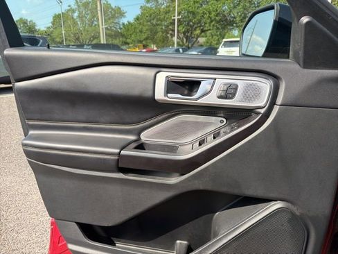 Used 2020 Ford Explorer ST w/ ST Street Pack AWD/4WD image 9