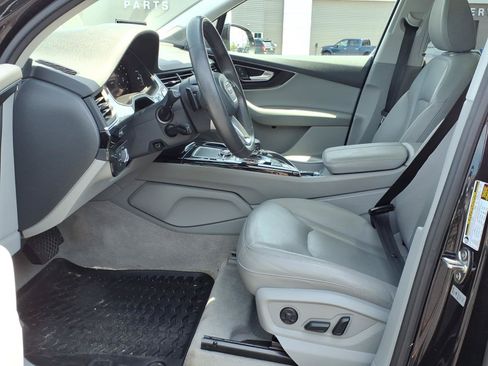 Used 2018 Audi Q7 3.0T Premium Plus AWD/4WD image 9