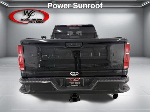 Used 2025 Chevrolet Silverado 2500 High Country w/ High Country Premium Package AWD/4WD image 7