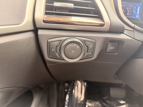Used 2014 Ford Fusion Energi SE w/ Driver Assist Package FWD image 24