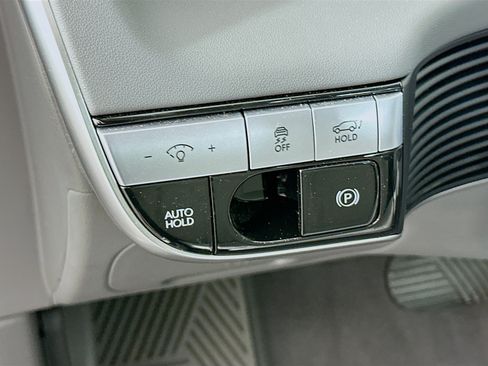 Used 2024 Hyundai Ioniq 5 Limited RWD image 17