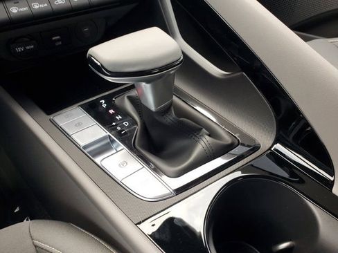 New 2026 Hyundai Elantra SEL Sport FWD image 18