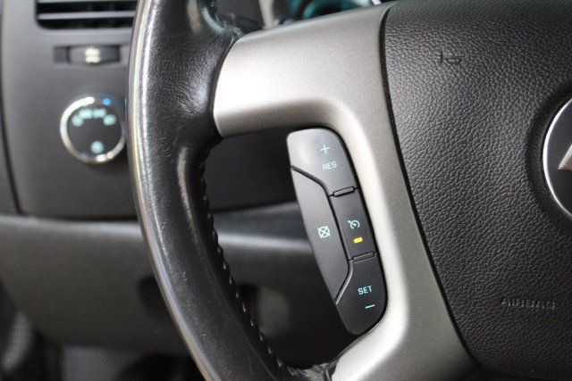 Used 2013 Chevrolet Silverado 2500 LT AWD/4WD image 16