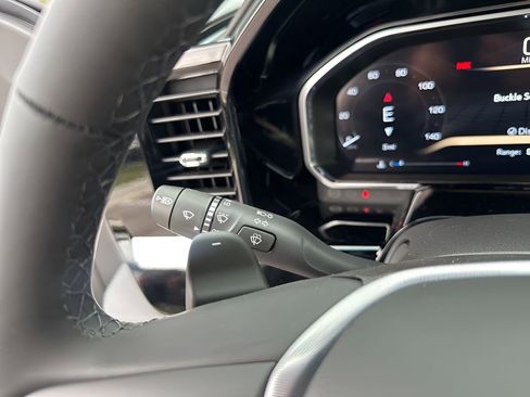 New 2026 GMC Sierra 1500 Elevation w/ Elevation Premium Package image 32