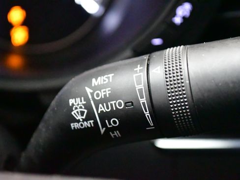 Used 2024 MAZDA MAZDA3 s image 42