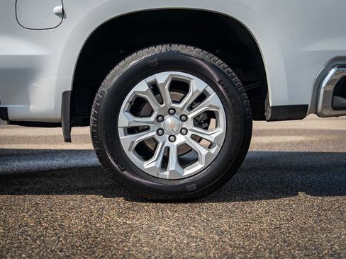 Used 2024 Chevrolet Silverado 1500 LTZ w/ LTZ Convenience Package II image 10