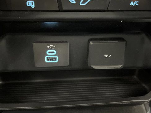 Used 2024 Ford F250 XLT image 22