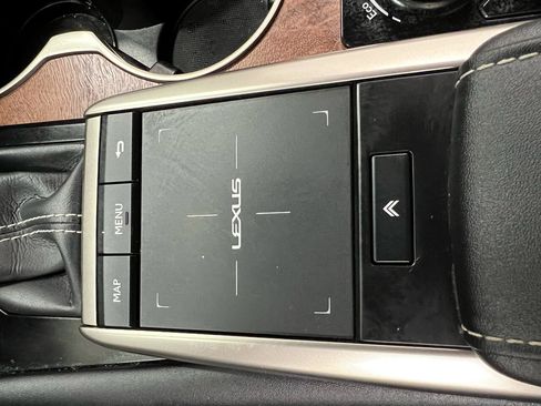 Used 2022 Lexus RX 350L FWD w/ Premium Package image 29