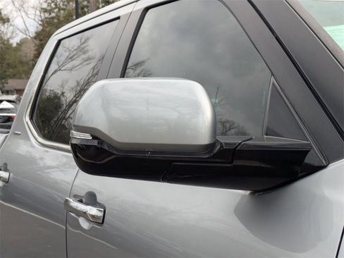 Used 2024 Toyota Tundra Limited image 10