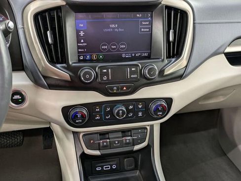 Used 2023 GMC Terrain Denali w/ Denali Premium Package AWD/4WD image 22