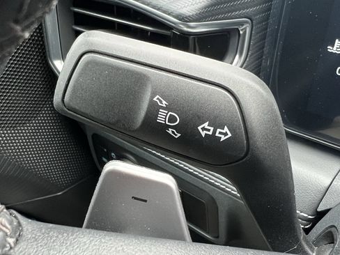 Used 2025 Ford Mustang GT Premium image 27