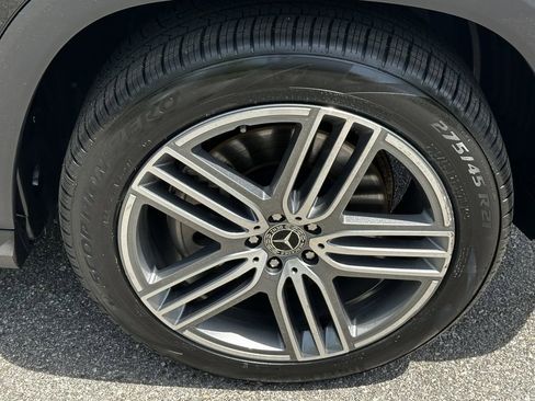 Certified 2025 Mercedes-Benz GLS 450 4MATIC image 14