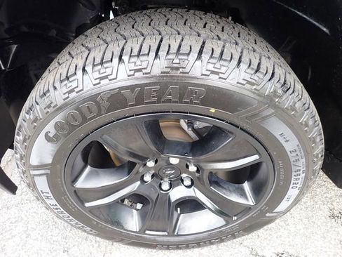 Certified 2023 RAM 1500 Big Horn AWD/4WD image 12