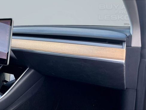 Used 2018 Tesla Model 3 Long Range image 16