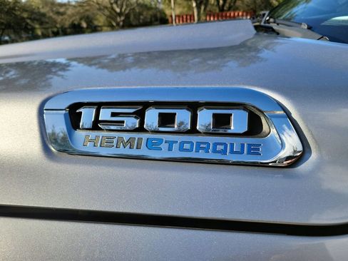 Used 2022 RAM 1500 Limited image 11