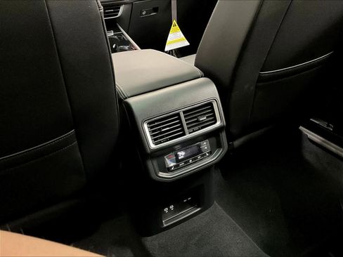 New 2026 Volkswagen Atlas SEL Premium R-Line image 16