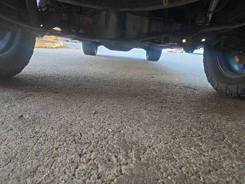 Used 2018 Nissan Titan XD image 80