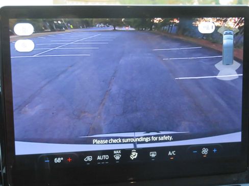 Used 2024 Ford Transit 350 XLT image 46