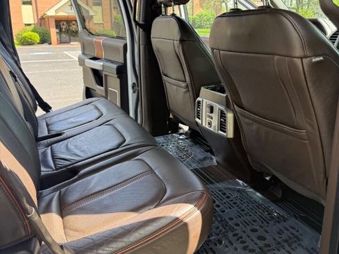 Used 2016 Ford F150 King Ranch w/ Equipment Group 601A Luxury AWD/4WD image 19