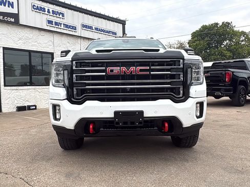 Used 2023 GMC Sierra 2500 AT4 w/ AT4 Premium Plus Package AWD/4WD image 5