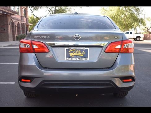 Used 2017 Nissan Sentra SV w/ Driver's Assist Package image 9