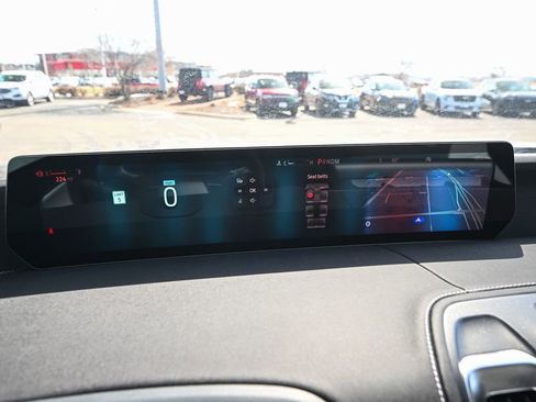 New 2026 Ford Expedition Platinum w/ Driver's Package image 34