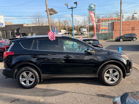 Used 2015 Toyota RAV4 XLE image 5