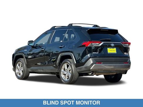 Used 2021 Toyota RAV4 Limited AWD/4WD image 8
