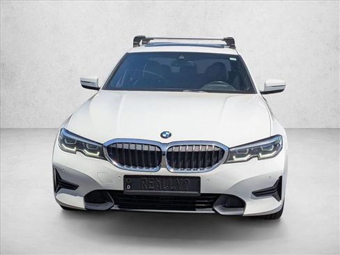 Used 2020 BMW 330i Sedan w/ Convenience Package RWD image 2