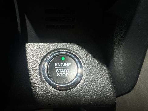 Used 2019 Ford F150 Lariat w/ Equipment Group 502A Luxury AWD/4WD image 43