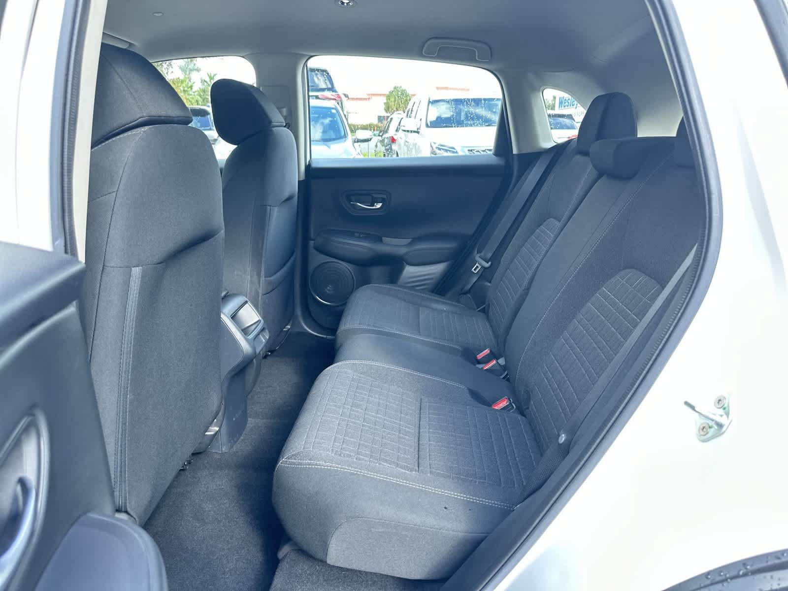 Used 2023 Honda HR-V LX image 15