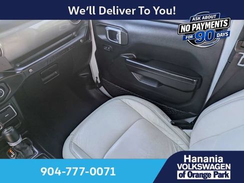 Used 2019 Jeep Wrangler Unlimited Sport S AWD/4WD image 16