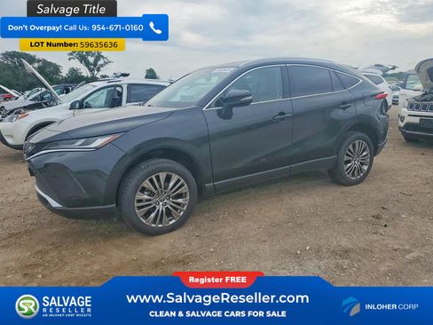 Used 2023 Toyota Venza XLE AWD/4WD image 1