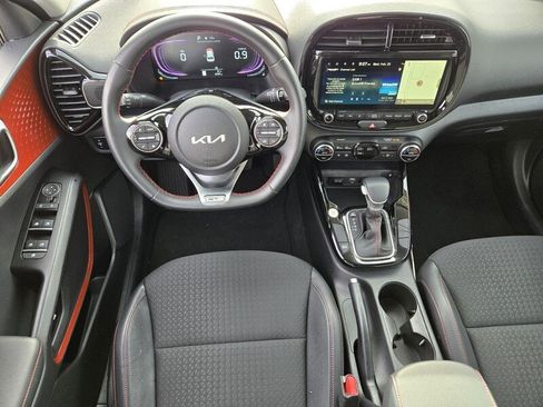 Certified 2025 Kia Soul GT-Line FWD image 13