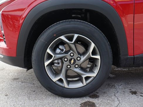 New 2026 Chevrolet Trax LT w/ Driver Confidence Package image 21