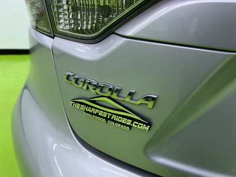 Used 2023 Toyota Corolla LE FWD image 11
