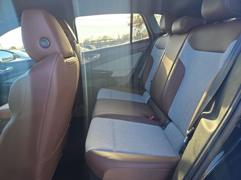 Certified 2023 Volkswagen ID.4 2WD image 25