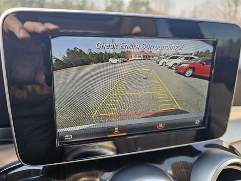 Used 2017 Mercedes-Benz C 300 4MATIC Sedan image 13