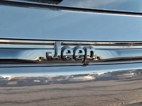 New 2025 Jeep Grand Cherokee Limited AWD/4WD image 21