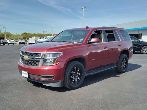 Used 2018 Chevrolet Tahoe LS w/ Enhanced Driver Alert Package image 13