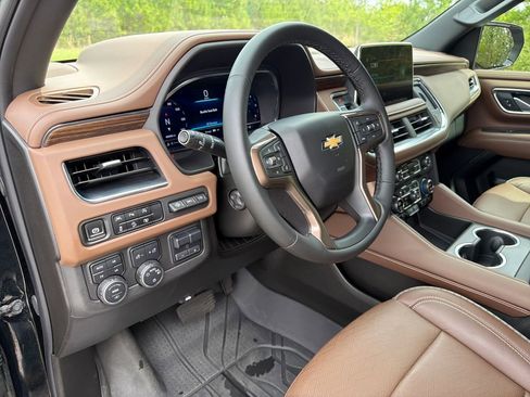 Used 2024 Chevrolet Tahoe High Country image 30