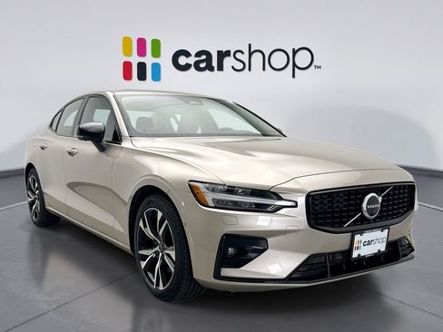 Used 2023 Volvo S60 B5 Core AWD/4WD image 7