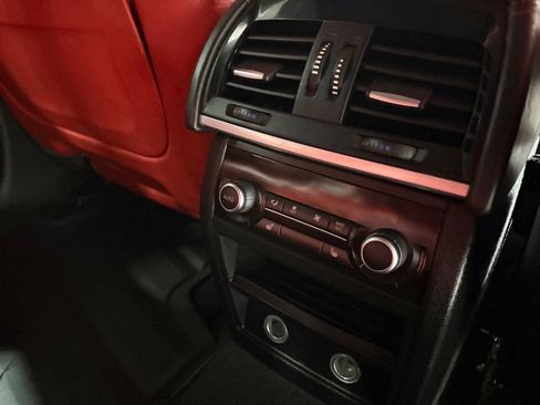 Used 2016 BMW X5 M image 18