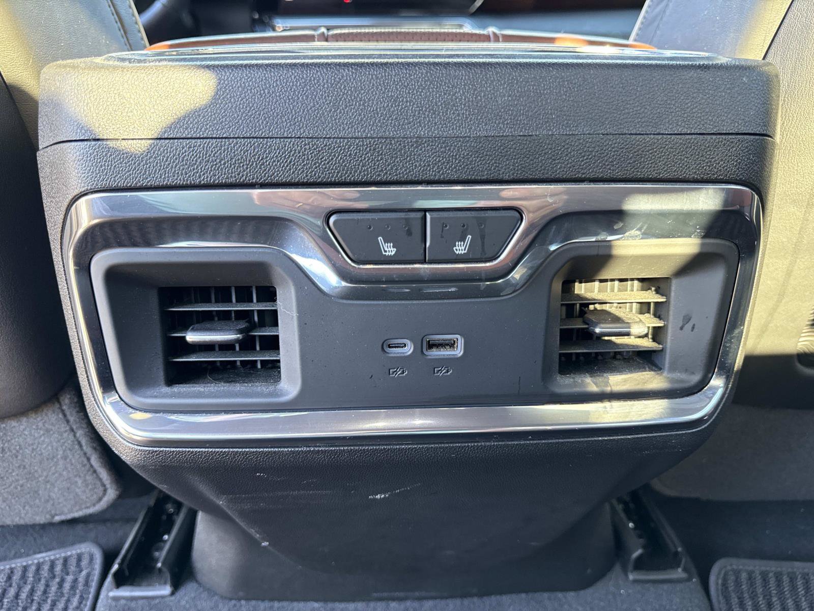 Used 2025 GMC Sierra 1500 Denali Ultimate AWD/4WD image 31