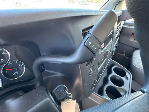 New 2025 GMC Savana 3500 w/ Power Convenience Package RWD image 32