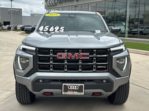 Used 2025 GMC Canyon AT4 AWD/4WD image 2