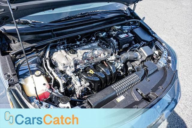 Used 2021 Toyota Corolla LE FWD image 38
