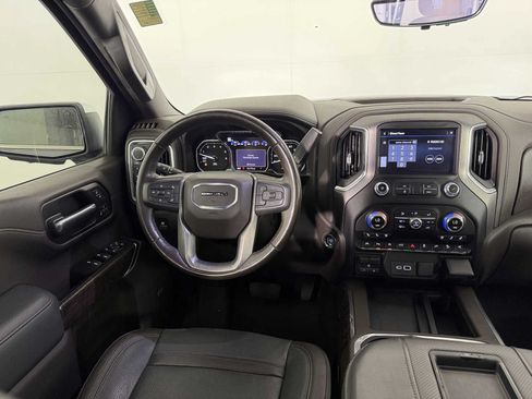 Used 2019 GMC Sierra 1500 Denali w/ Denali Ultimate Package AWD/4WD image 22