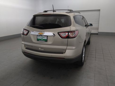 Used 2017 Chevrolet Traverse LT w/ Style and Technology Package AWD/4WD image 7