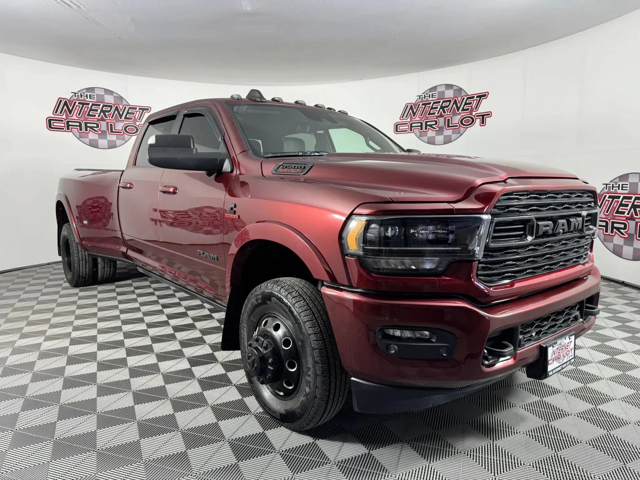 Used 2021 RAM 3500 Limited w/ Max Tow Package AWD/4WD image 9